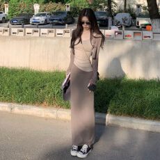 批发2026新款针织开衫吊带半身连衣裙<b class='q'>子女</b>早秋季韩系穿搭一整套装长裙