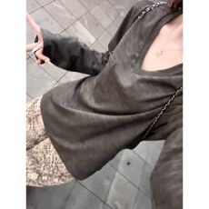 批发韩系慵懒穿搭灰色V领长袖t恤女秋季新款<b class='q'>宽松</b><b class='q'>打底衫</b>上衣