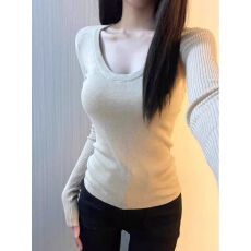 批发辣妹纯欲风圆领<b class='q'>针织衫</b>女秋冬修身内搭打底上衣