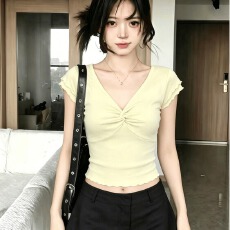 批发夏季纯欲风扭结V领<b class='q'>修身</b>短袖T恤女上衣