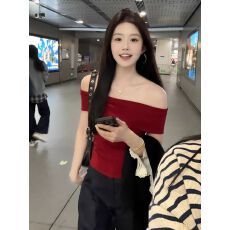 批发法式辣妹绝美红色<b class='q'>一字肩</b>上衣女2025年夏季短袖T恤