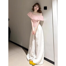 批发粉色独特绝美露肩<b class='q'>一字肩</b>小上衣短袖韩系女夏季穿搭漂亮设计感小众