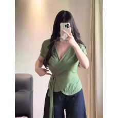 批发夏季纯欲风辣妹交叉绑带V领<b class='q'>短</b>袖T恤女装修身显瘦气质上衣