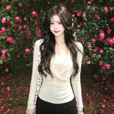 批发长袖<b class='q'>T</b><b class='q'>恤</b>女设计感小众辣妹风时尚两件套上衣女ins潮 秋款上新