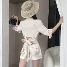 批发气质<b class='q'>欧美</b>风漏腰系带衬衫夏季辣妹翻领单排扣修身显瘦收腰衬衣