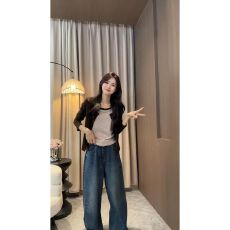 批发百搭单排扣针织开衫+内搭条纹<b class='q'>背心</b>两件套女 初秋上新 复古风