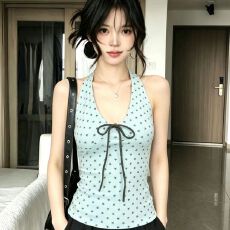 批发白色设计感露肩挂脖吊带内搭女装夏季温柔纯欲简约修身<b class='q'>百搭</b>小上