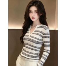 批发秋季新款韩系条纹针织衫女黑白撞色修身显瘦设计感通勤风上衣