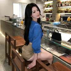 批发木耳边娃娃领中袖衬衫女<b class='q'>夏</b>季修身衬衣气质短款露脐上衣