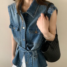 批发韩版<b class='q'>牛仔</b>马夹女2026夏季新款翻领显瘦系带收腰外套洋气小众马甲潮