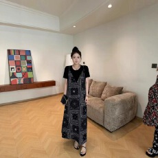 批发2026夏季新款大码<b class='q'>复古</b>风波西米亚印花短袖连衣裙女装