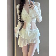 批发泳衣女比基尼分体四件套韩版ins风仙女范少女小胸聚拢温泉游泳装