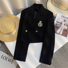 批发黑色学院风刺绣<b class='q'>西装</b>外套女设计感春秋新款潮流炸街时尚小西服