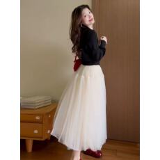 批发法式赫本风黑色针织长袖<b class='q'>连衣裙</b>子女2026新款早秋赫本春秋针织套装