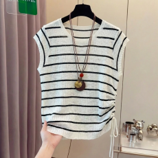 批发实拍  大码撞色条纹圆领短袖针织衫女2026<b class='q'>夏</b>季侧抽绳大码宽松上衣