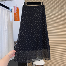 批发实拍  <b class='q'>大码</b>胖mm黑色碎花半身裙女夏季垂坠感<b class='q'>雪纺</b>半裙显瘦气质裙子