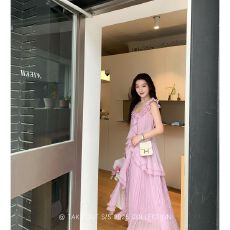 批发紫色绝美吊带<b class='q'>连衣裙</b>女夏季长裙无袖宽松显瘦气质轻奢荷叶超仙遮肚