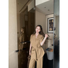 批发老钱世家/<b class='q'>气质</b>老钱风系带短袖衬衫+阔腿<b class='q'>裤</b><b class='q'>套装</b>2026年夏季时尚新款