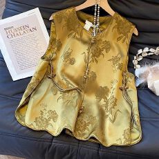 新中式高级国风提花马甲背心女2026新款金色高级复古无袖马夹上衣