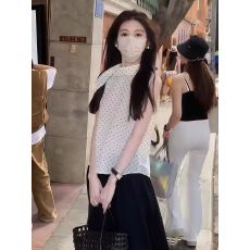 批发法式复古设计感飘带无袖<b class='q'>波点</b><b class='q'>衬衫</b>女2026夏季新款减龄气质背心上衣