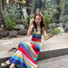 批发波西米亚新款法式复古时尚气质高级感小众设计感条纹沙滩连衣裙