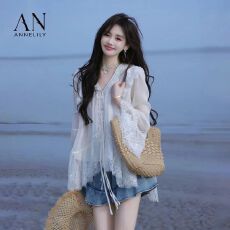 批发海边度假风蕾丝长袖蕾丝V领雪纺<b class='q'>白色</b>衬衫女2026新款纯欲风上衣女