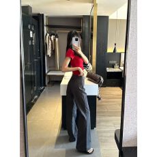 批发设计感深灰色微喇西装裤<b class='q'>女</b>高腰显瘦2026年春夏新款双排扣休闲<b class='q'>长裤</b>