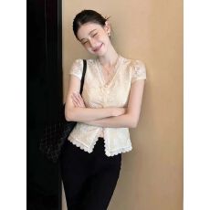 批发新中式国风短袖衬衫女夏季新款时尚贵气修身收腰刺绣大码<b class='q'>女装</b>上衣