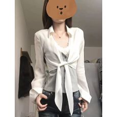 批发韩系纯欲风真两件V领系带衬衫女夏季收腰设计感通勤<b class='q'>上衣</b>两件套ins
