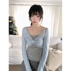 批发<b class='q'>春</b>秋气质显瘦假两件法式拼接上衣ins设计感条纹长袖T恤撞色打底衫