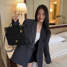 批发智性轮廓 高级感黑色西装外套女宽松绑带休闲<b class='q'>西服</b>上衣