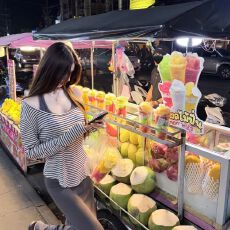 批发纯欲慵懒条纹圆领T恤挂脖露背<b class='q'>连衣裙</b>两件套夏季新款辣妹长裙套装
