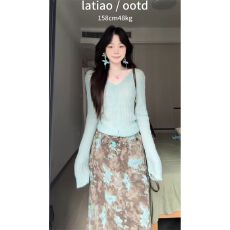 批发套装女2026秋季新款韩系气质温柔风长袖针织开衫复古印花半身<b class='q'>长裙</b>