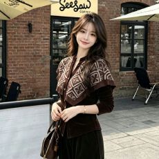 批发2026秋冬新款高级感花卉斗篷设计长袖<b class='q'>衬衫</b>女装<b class='q'>休闲</b>百搭显瘦上衣潮