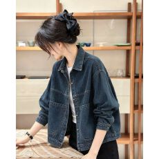 批发复古<b class='q'>牛仔</b><b class='q'>外套</b>女款春秋季2026新款<b class='q'>大码</b>高端大气上档次短款夹克上衣