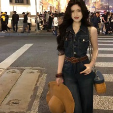 批发大Eees 蓝调复古 港风高腰削肩纸片人<b class='q'>牛仔</b>连体裤复古<b class='q'>水洗</b>阔腿<b class='q'>裤</b>