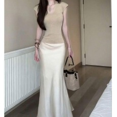 批发醋酸缎面长裙子套装女早春御姐穿搭绝美漂亮一整套鱼尾包臀<b class='q'>半身裙</b>