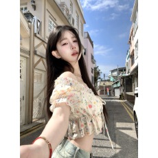 批发Miniuoo范欣 甜氧少女 纯欲一字肩蕾丝刺绣碎花上衣泡泡袖衬衫夏