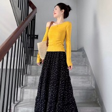 批发温柔气质半身裙女春夏款碎花中长蛋糕裙2026高腰显瘦