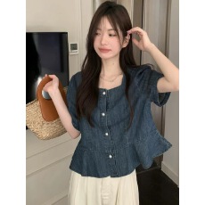 批发法式小众方领泡泡袖<b class='q'>牛仔</b><b class='q'>衬衫</b>女夏季2026新款别致高级感短款上衣潮