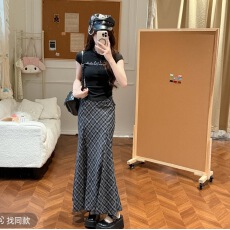 批发黑糖甜心 织物猪原创 甜美高知风春夏女黑色字母印花上衣格纹长裙