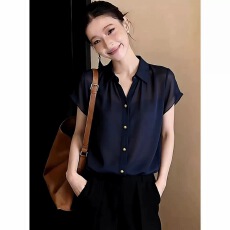 批发法式气质藏青色翻领衬衫短袖女2026年夏季薄款通勤<b class='q'>职业装</b>宽松上衣
