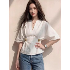 批发2026新款韩系夏季白色五分袖收腰<b class='q'>衬衫</b>女装高级感轻奢洋气<b class='q'>百搭</b>上衣