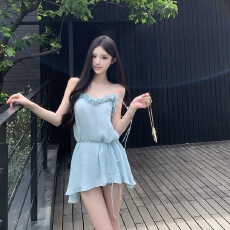 批发titi小姐姐 天鹅湖苎麻天丝 性感花边吊带短裙纯欲垂感连衣裙