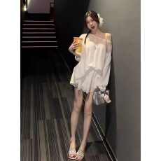 批发新款韩系时尚蕾丝拼接长袖微透防晒衣+松紧腰棉布绣花裙<b class='q'>裤</b>套<b class='q'>装</b>