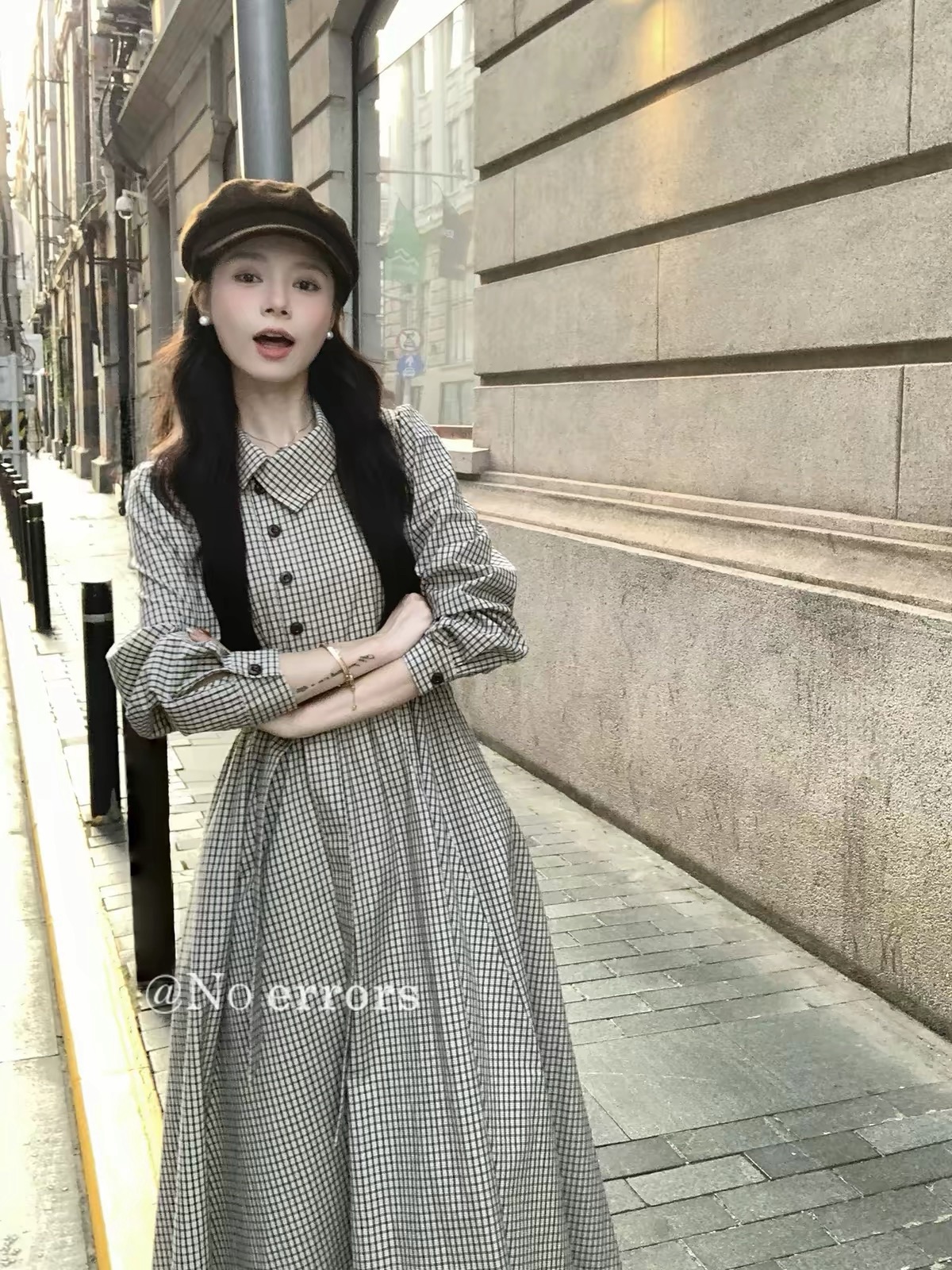 BY30165# 伦敦街角复古格子长袖连衣裙 服裝批發女裝批發服飾貨源