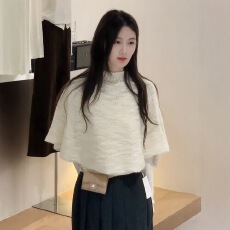 批发韩系千金感半高领针织斗篷上衣女秋季新款设计感气质叠穿百搭<b class='q'>小衫</b>