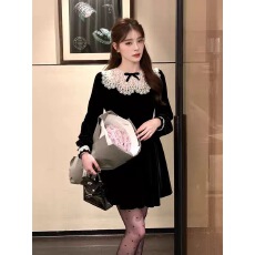 批发赫本千金风黑色蕾丝拼接金丝绒收腰气质连衣裙子女秋冬季