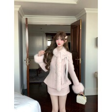 批发越韩小鱼Musefish 雪落京都 千金毛毛夹棉呢子外套半裙粉色套装<b class='q'>冬</b>