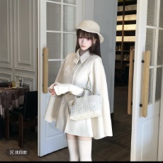 批发小琪-<b class='q'>新款</b>秋冬韩系气质遮肉显瘦保暖斗篷大衣外套